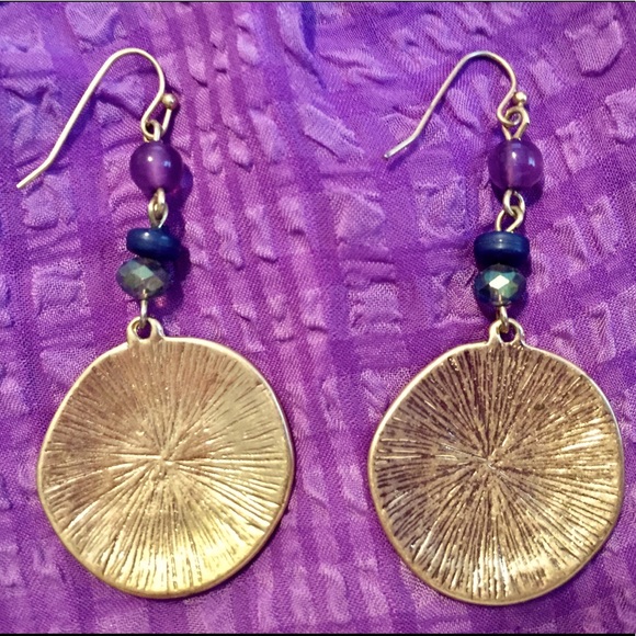 🌹2/$21 Brushed Gold Hammered Disc Bead Earrings - Picture 6 of 8